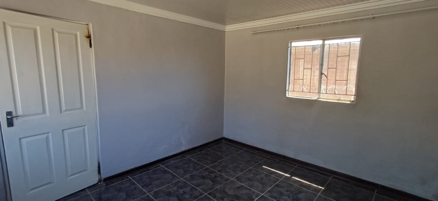 To Let 1 Bedroom Property for Rent in Bohlokong Free State